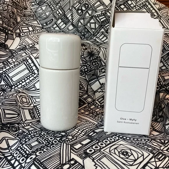 Marimekko Oiva “Mylly” Pepper & Spice Grinder